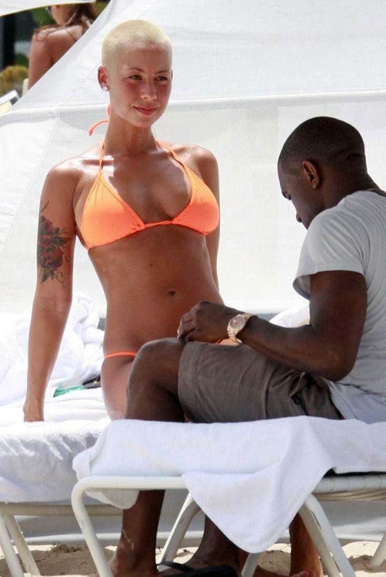 amber rose beach nsfw. Amber Rose Sexy Beach Pictures