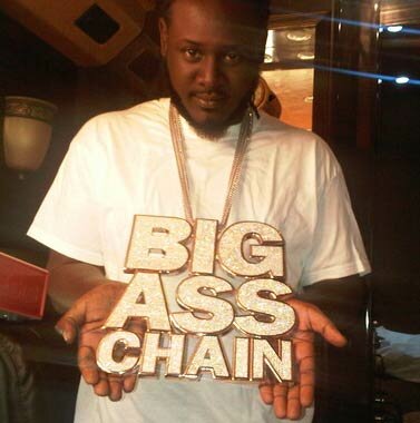 Photo of T-Pain and His Big Ass Chain