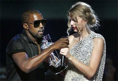 Photo of Kanye West Taking Microphone From Taylor Swift at VMA