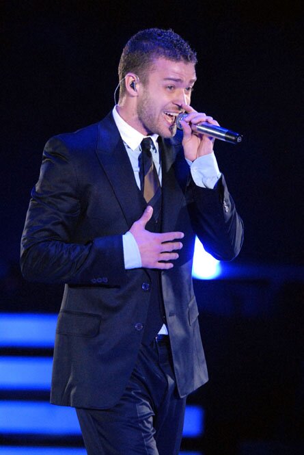 Photo of Justin Timberlake on the microphone