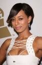Photo of Keri Hilson and her sexy cleavage