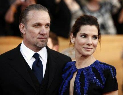 Photo of Jesse James and Sandra Bullock