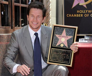 Photo of Mark Whalberg receives Hollywood Star
