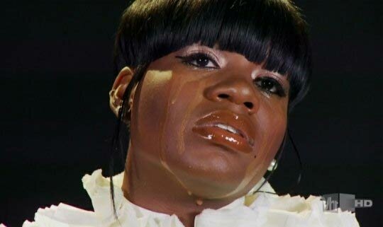 Photo of Fantasia talking about trying to commit suicide and everyone coming down on her