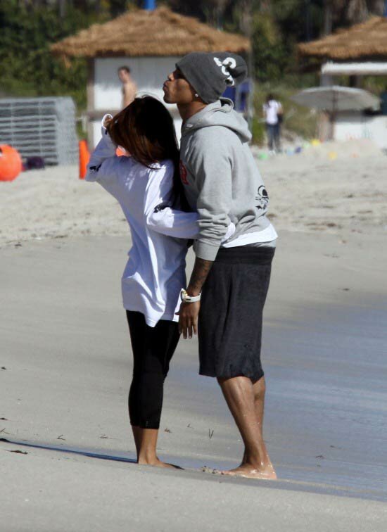 Photo of Chris Brown, Girlfriend Jasmine Sanders on beach in Miami, Dec 2010