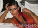 Kim-Kardashian-2010-Calendar-shoot-BTS-06.JPG